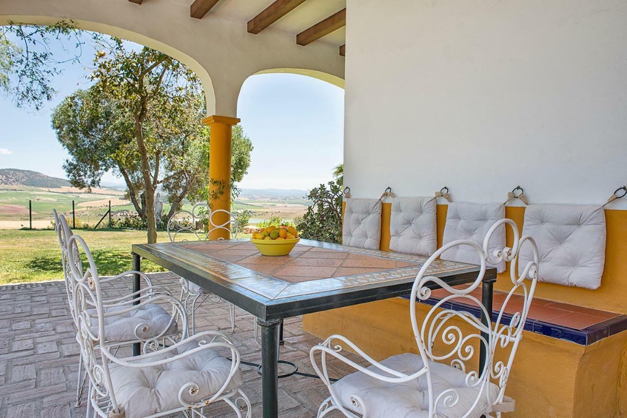 Alterhome Private Villa Cortijo Sierra Y Lago アルコス・デ・ラ・フロンテーラ エクステリア 写真