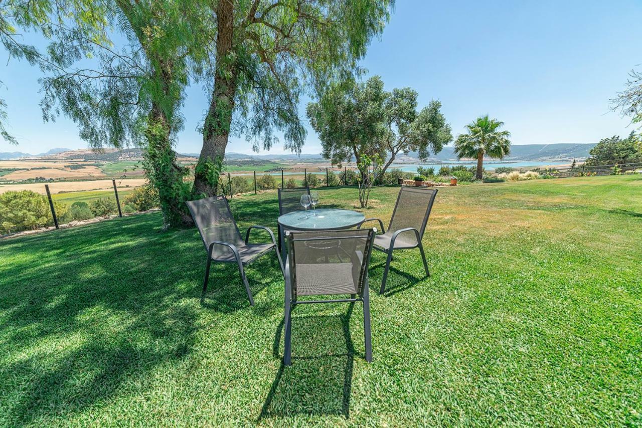 Alterhome Private Villa Cortijo Sierra Y Lago アルコス・デ・ラ・フロンテーラ エクステリア 写真