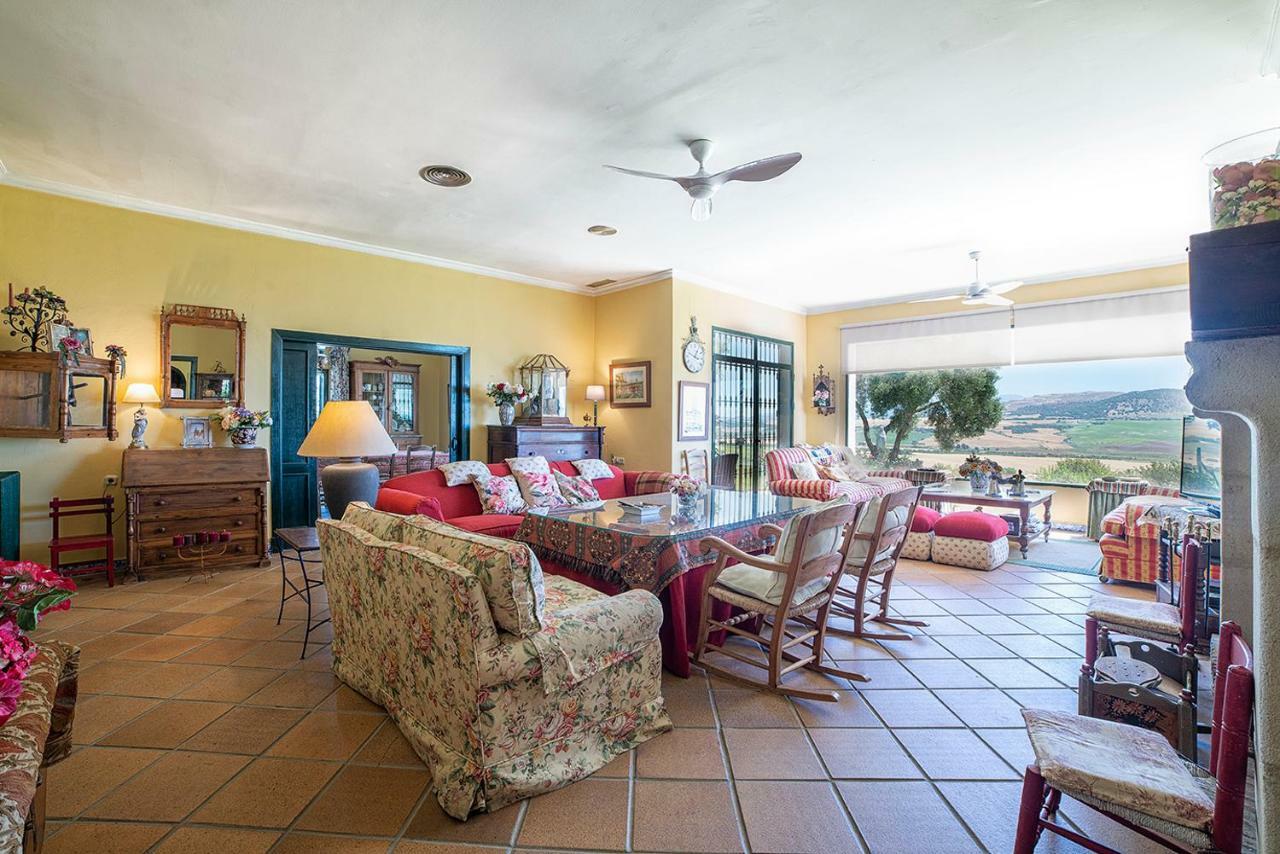 Alterhome Private Villa Cortijo Sierra Y Lago アルコス・デ・ラ・フロンテーラ エクステリア 写真